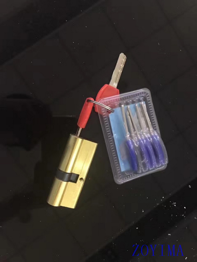Z0YIMA/ G & K Great Door FD-M639